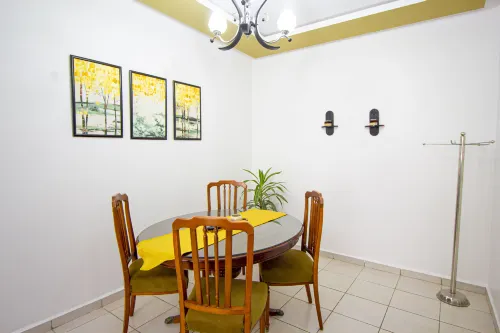 Cozy & vintage, Spacious, quiet, ideal location
