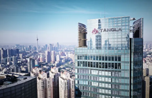 天津中心唐拉雅秀酒店