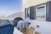 Aelia Suites Akrotiri, Santorini