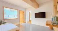 Guanglu Island Salt Sea Boutique Stay