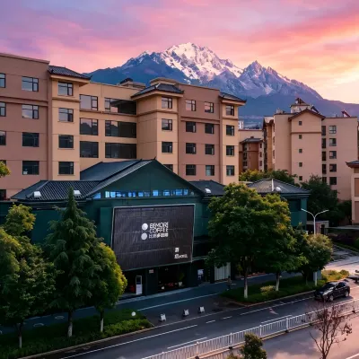 BEMORECoffe Hotel Hotels near Vajravarhi Holy Cave, Wenbi Mountain Scenic Area