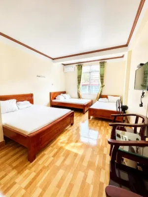 HONG THU HOTEL CAO BANG - Motels