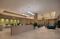 Surprise Hotel (Tangbula Mengkete Scenic Area)