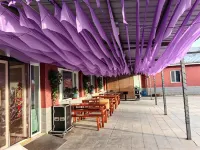 Liuyi Courtyard-Style Hotel (Fengning Bashang Grassland China Horse Town Tourist Resort)