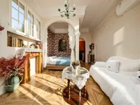 Qinghe · Residence Decentralized Vacation Apartment (Tianmenshan Cableway Station) - Balcony