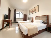 By the River Leisure Cave Homestay - พร้อมอาหารเช้า