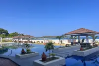 NSCC Stella Maris Hotel & Convention Center - Pools