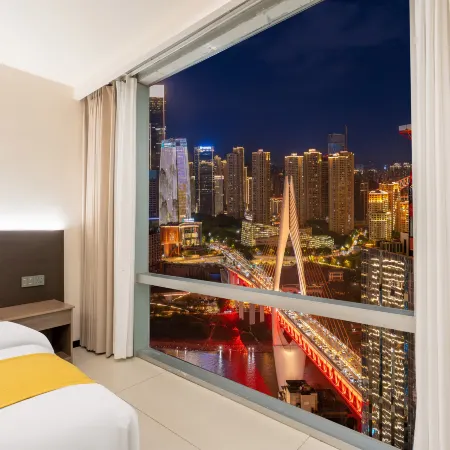 Chenjing Yunjing · Skyline High-Rise Riverview Homestay (Jiefangbei & Hongyadong Branch)