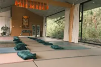 Lijiang Chiliu Art Hotel - Inns