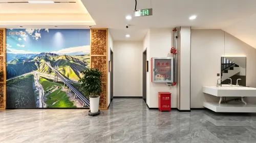 XIANGYUEMANKE HOTEL - 2-Star