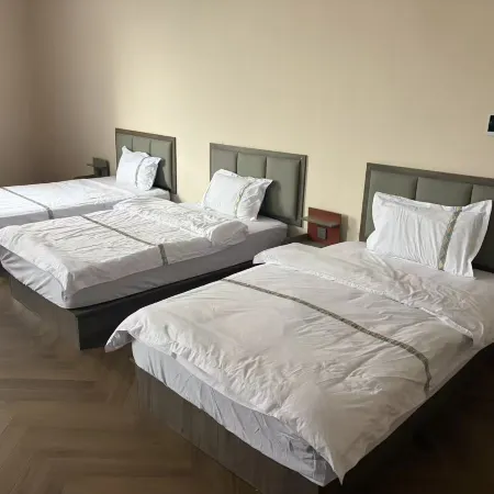 Astana Huating Business Hotel