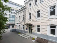 Wellion Paveletskaya Các khách sạn gần Ga Polyanka