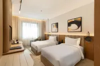 Pilot Hotel - 5-Star