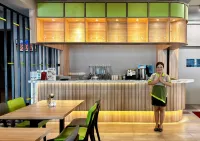 MAXONE Dumai - sarapan