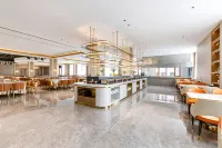โรงแรมฮอลิเดย์ อินน์ เพนนินซูลา - พร้อมอาหารเช้า