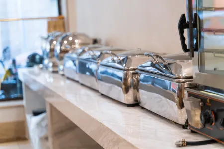 Tianjin First Hotel (Xiao Bai Lou Five Avenue Tourist Area) Отели рядом с достопримечательностью «Tianjinkeji University»