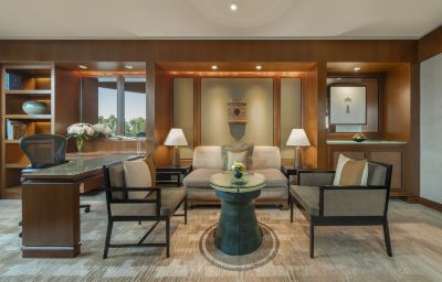 スイート(テラス付) コンラッド・バンコクの写真