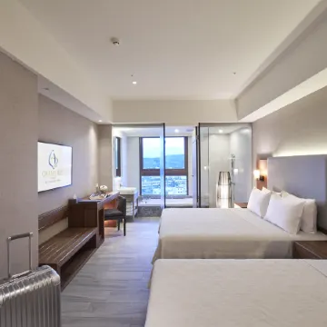 Grand Bay Resort Hotel