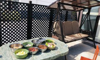 Kunshan Dianshan Lake Qingfeng Xiaozhu Homestay