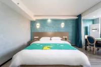 Hyatt Regency Hotel