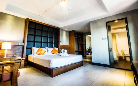 B2 Lampang City Boutique & Budget Hotel Отели рядом с достопримечательностью «Wat Chedi Sao Lang»