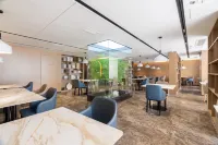 World Hotel - servizio colazione