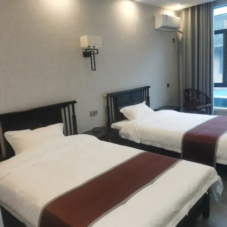 Danfeng Sanmou Courtyard B&B