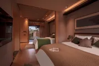 Yuejian Designer Art Inn