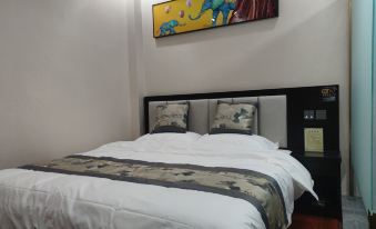 Zhixiang Hotel - Housity
