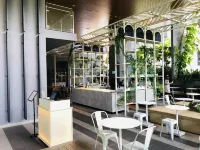 Ceylonz Suites by Roomy