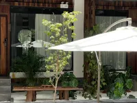 Floral · Dayin City B & B (Nanning Guangxi University zoo store) Hotels near Nanning Zoo