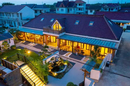 Floral Hotel·Shanghai Yajing Keju Hotel Отели рядом с достопримечательностью «Chongming Xunyicao Theme Park»