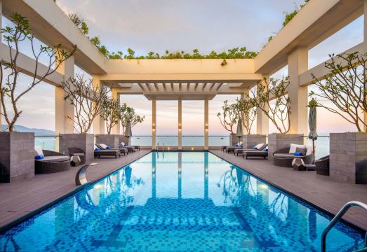 호텔 조식 전경