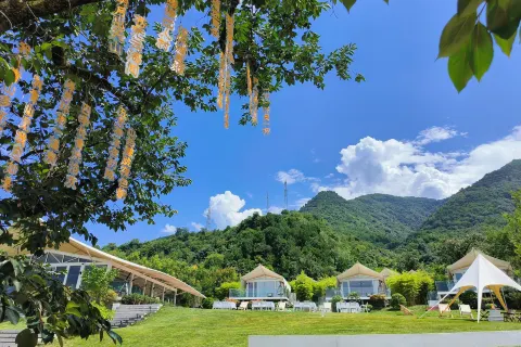 Tangyuan Hot Spring of Fenghuang, mount Taibai
