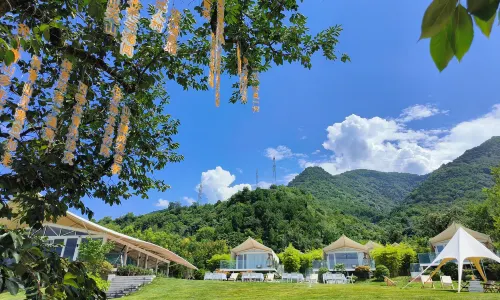 Tangyuan Hot Spring of Fenghuang, mount Taibai
