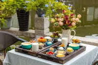 Floral Hotel · Tongli Lanyuan Hotel