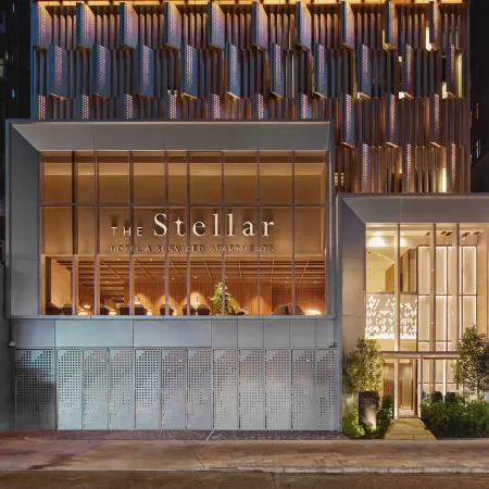 The Stellar Отели рядом с достопримечательностью «Станция метро North Point»