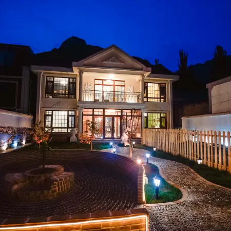 Beijing Entebailing Homestay (Longqingxia Yongning Ancient City Branch)