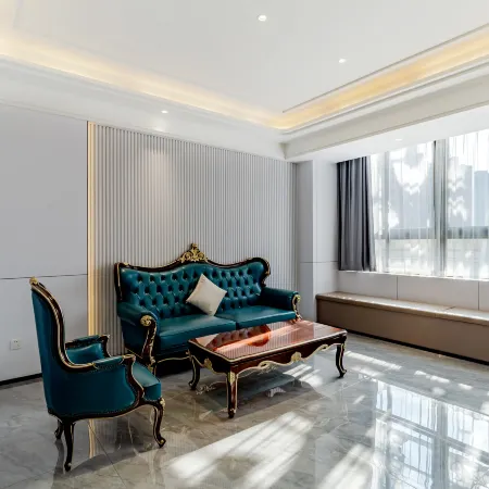 Venice Holiday Hotel