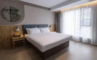 Homeinn · neo (Yuxi Yimen Longquan Plaza)