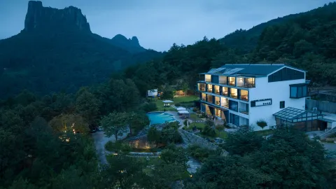 Dengyun Shanju Homestay in Pujiang