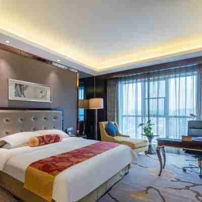 巴中天越岷山飯店 Rooms