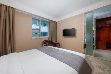 Zhongyi Hotel (Guangzhou Wanda Plaza Lejia Road Metro Station Branch)