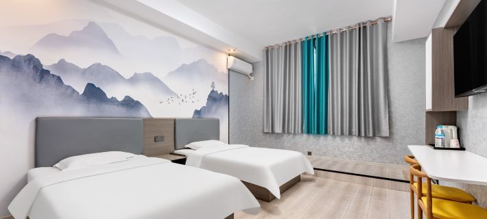 Manzhou Hotel (Zibo Zhoucun Tianxiang Park) Hotels in Zibo