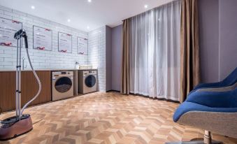 Borrman Hotel (Wuzhou Teng County)