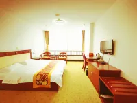 Zhaoyuan Jindu Academic Garden Hotel Hotels near Longfeng Gorge