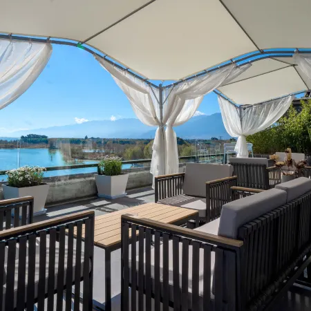 Dali Simple Life Scenic Apartment (Erhai)