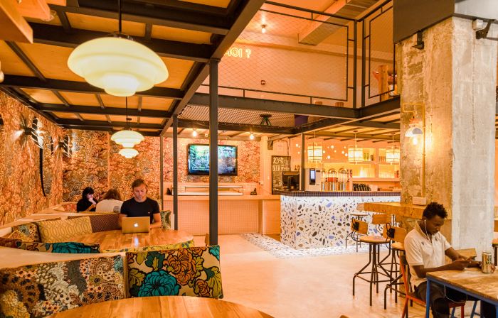 Villa Saint Exupery Beach Hostel
