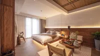 Fengyi Pavilion Homestay in Jiuhua Mountain.