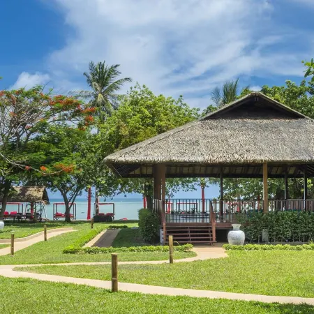 Beach Republic, Koh Samui Отели рядом с достопримечательностью «Тхонг-Такиан»